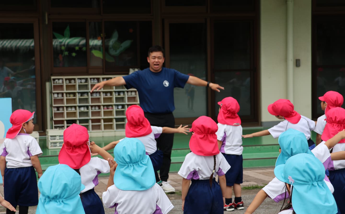 幼児体育の専門家による体育